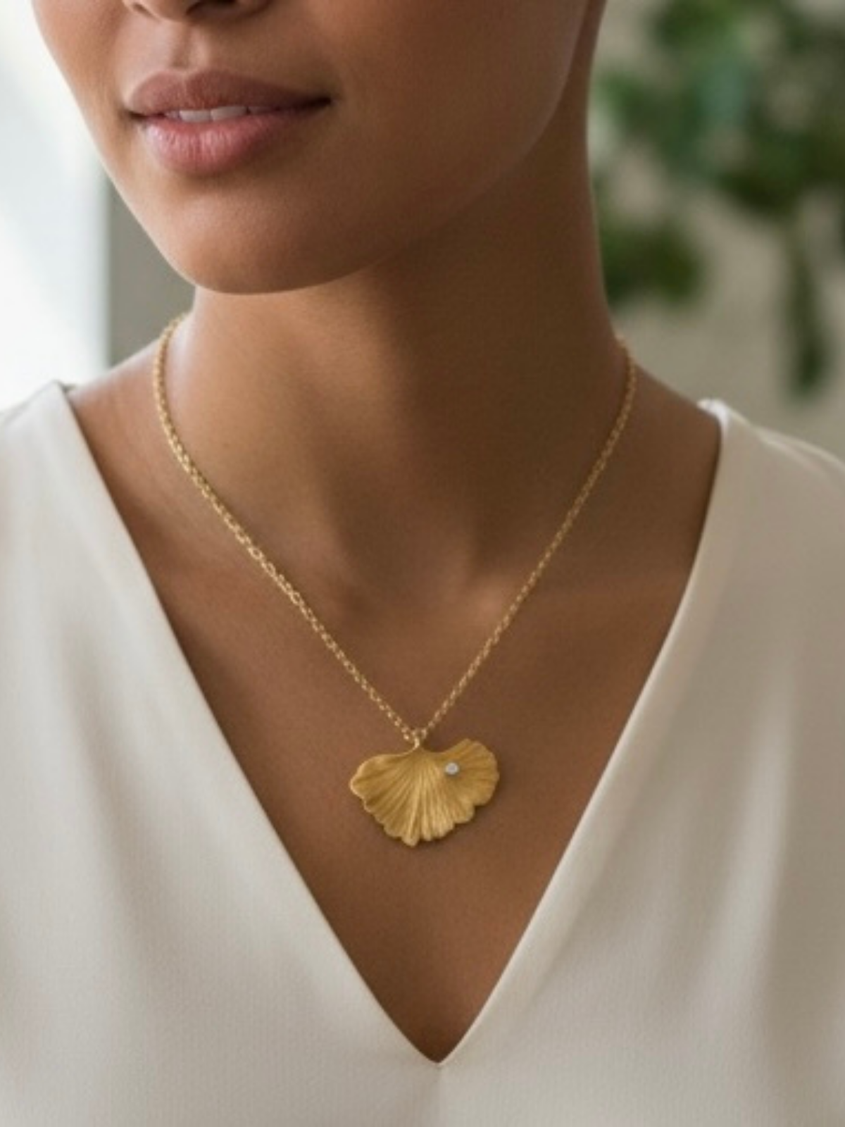 bronze_ginkgo_leaf_necklace_pendant_nature_jewellery