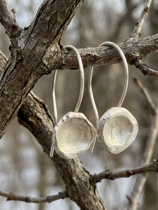 concave_disc_dangle_earrings_recycled_fine_silver