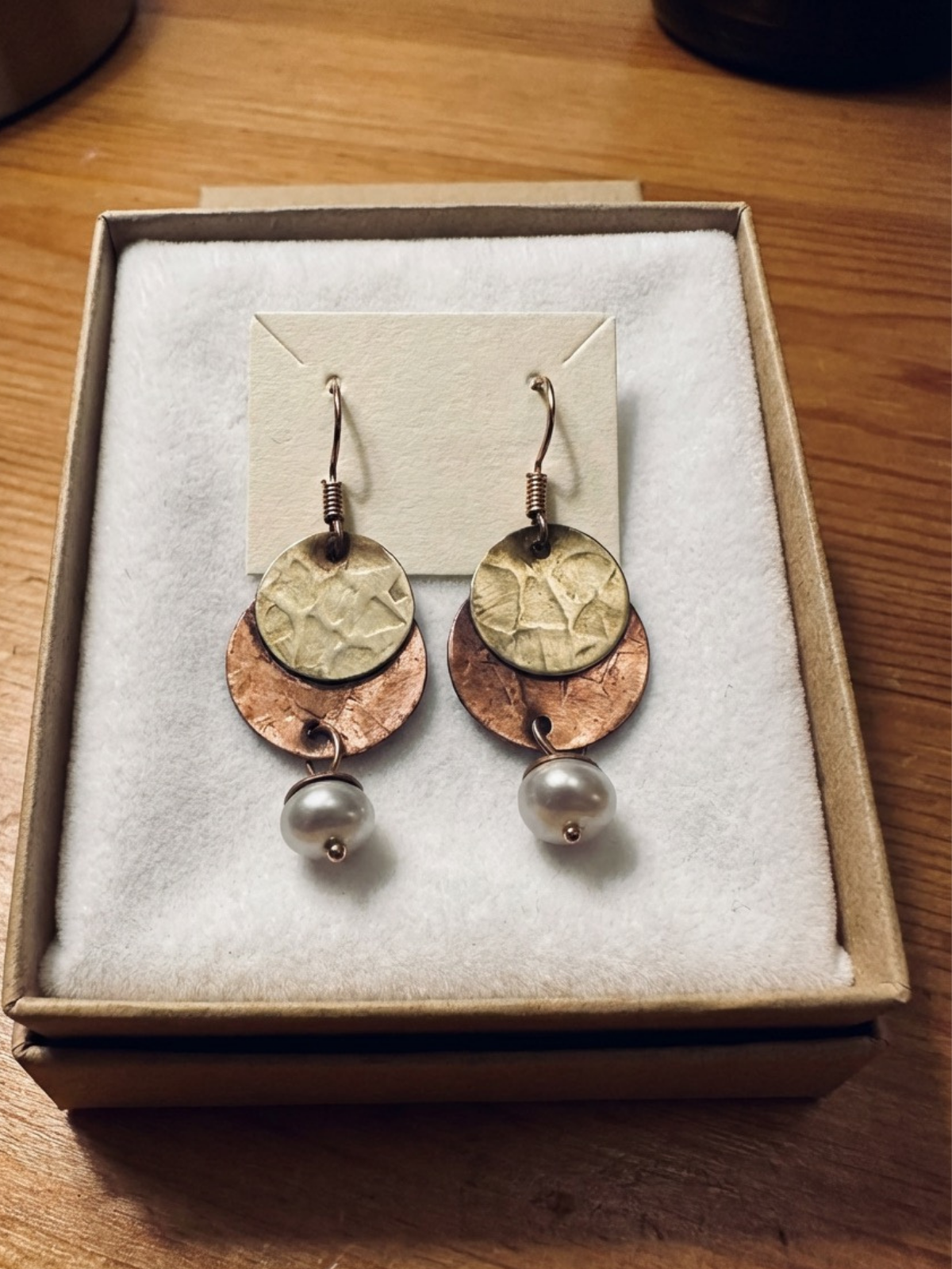 mixed_metal_disc_earrings_copper_brass_pearl