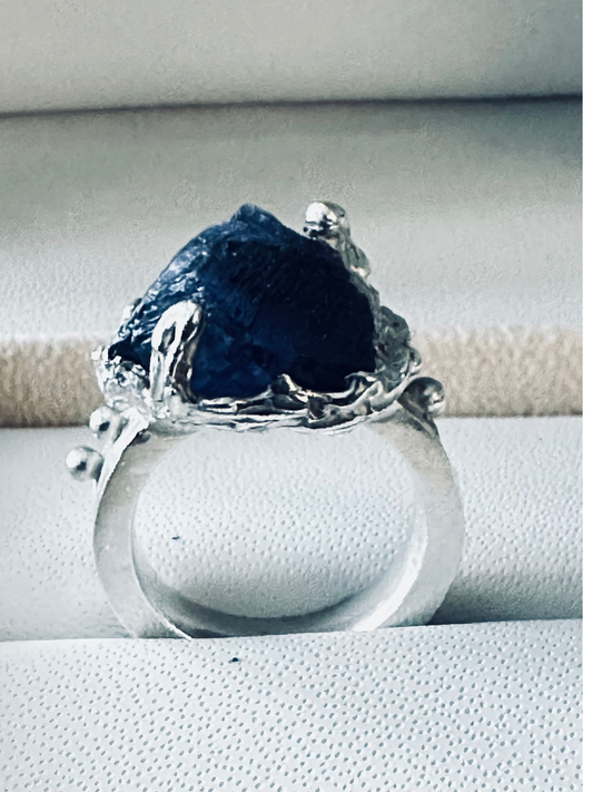 raw_blue_tanzanite_ring_recycled_sterling_silver