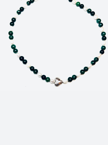 sterling_silver_heart_necklace_with_green_jade_and_pearl