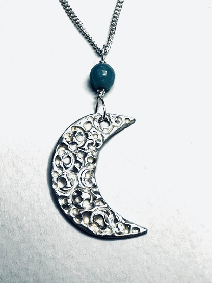 sterling_silver_necklace_with_amazonite_half_moon_pendant