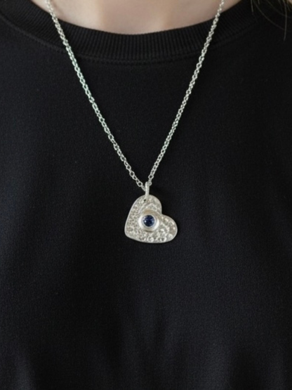 tanzanite_gemstone_textured_heart_pendant_silver